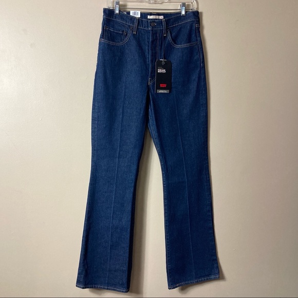 NWT Levi’s Premium Ribcage Boot Jeans in High Key Wash - Picture 5 of 14